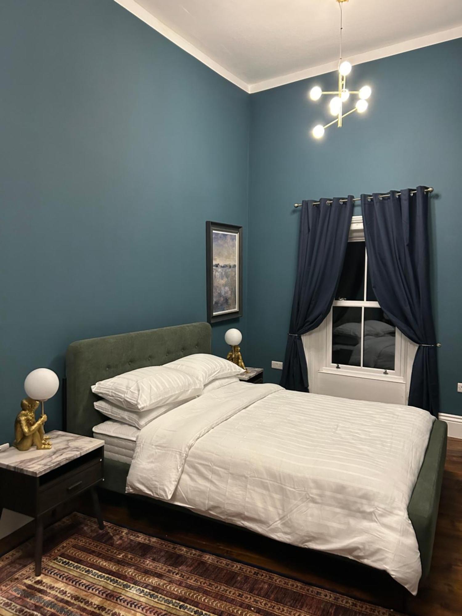 Апартаменты Patrick Street Townhouse Корк Экстерьер фото